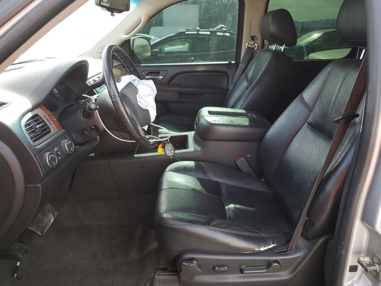 Chevrolet Suburban K1500 Lt