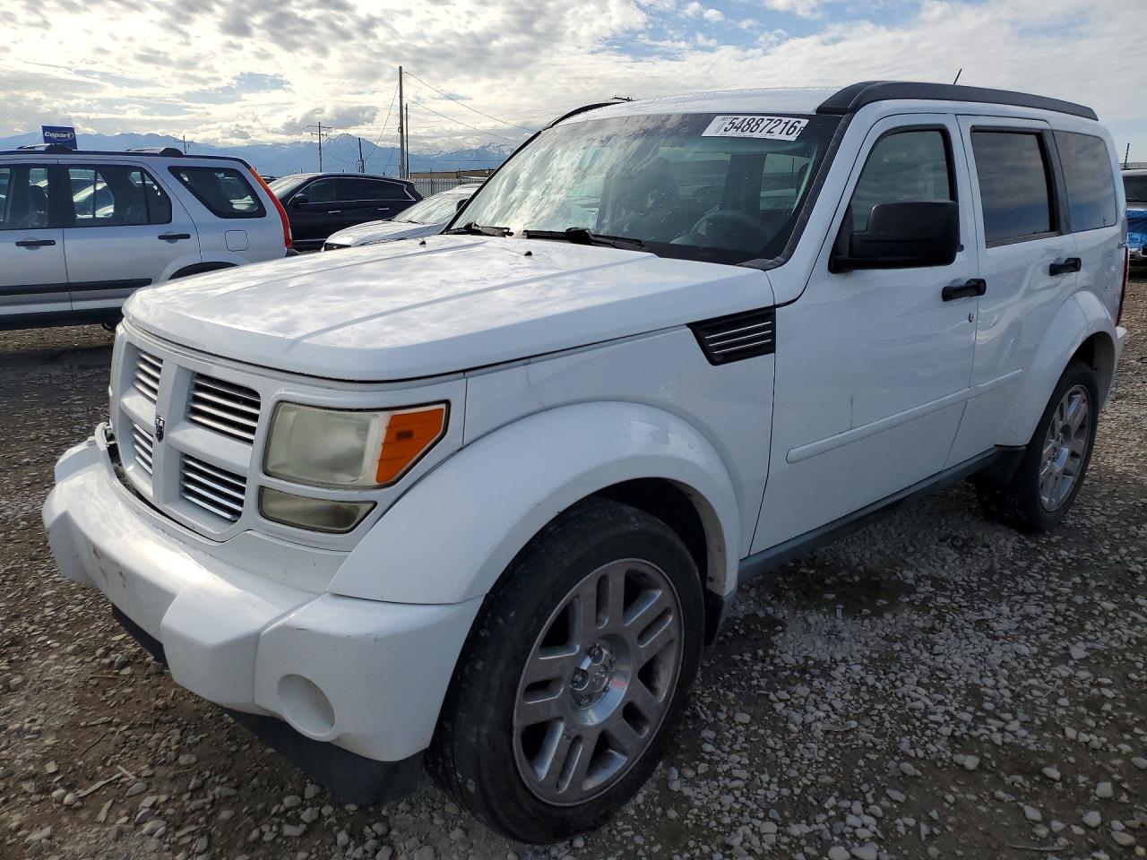 Salvage Dodge Nitro Image