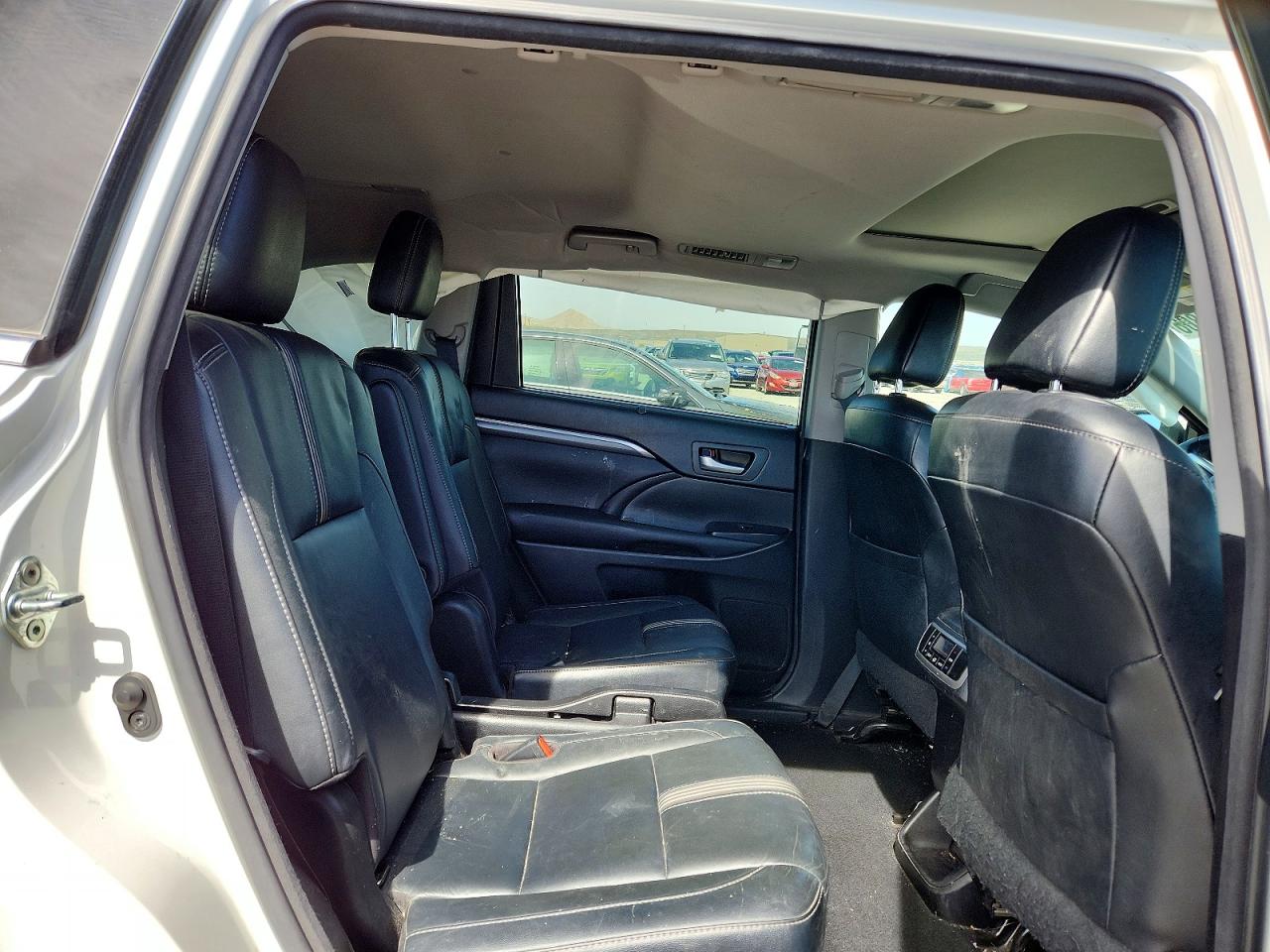 Toyota Highlander Se