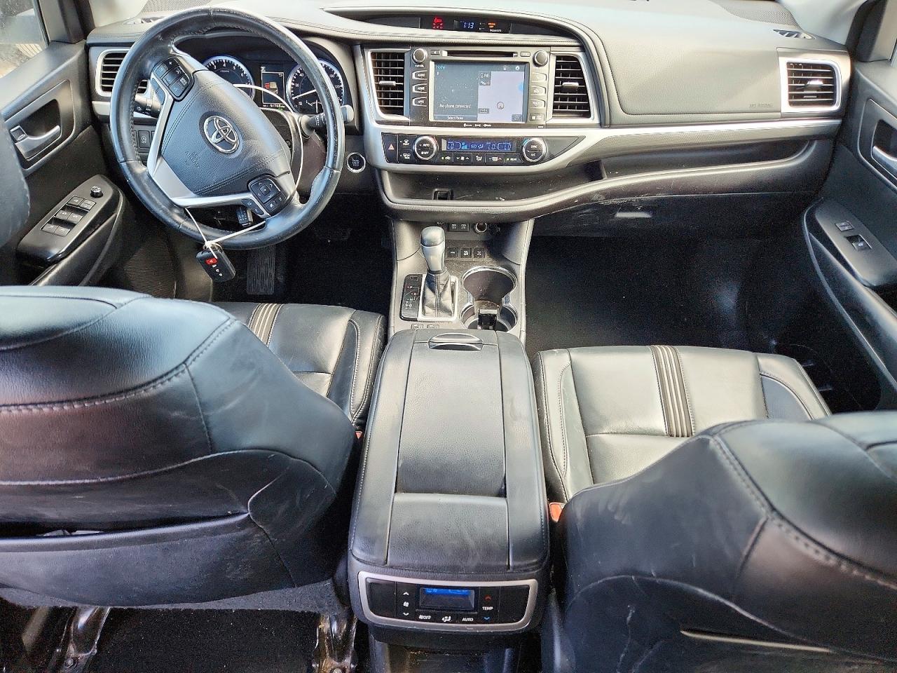 Toyota Highlander Se