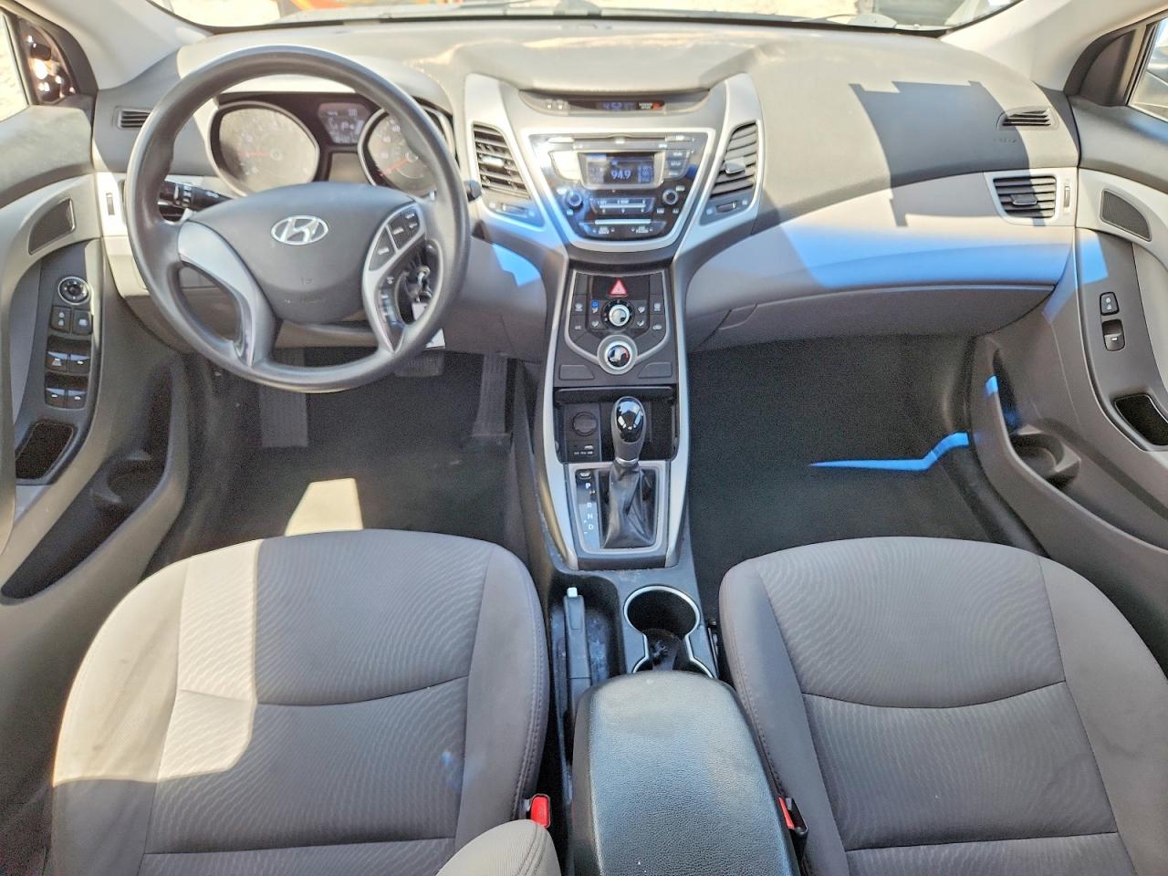 Hyundai ELANTRA Se