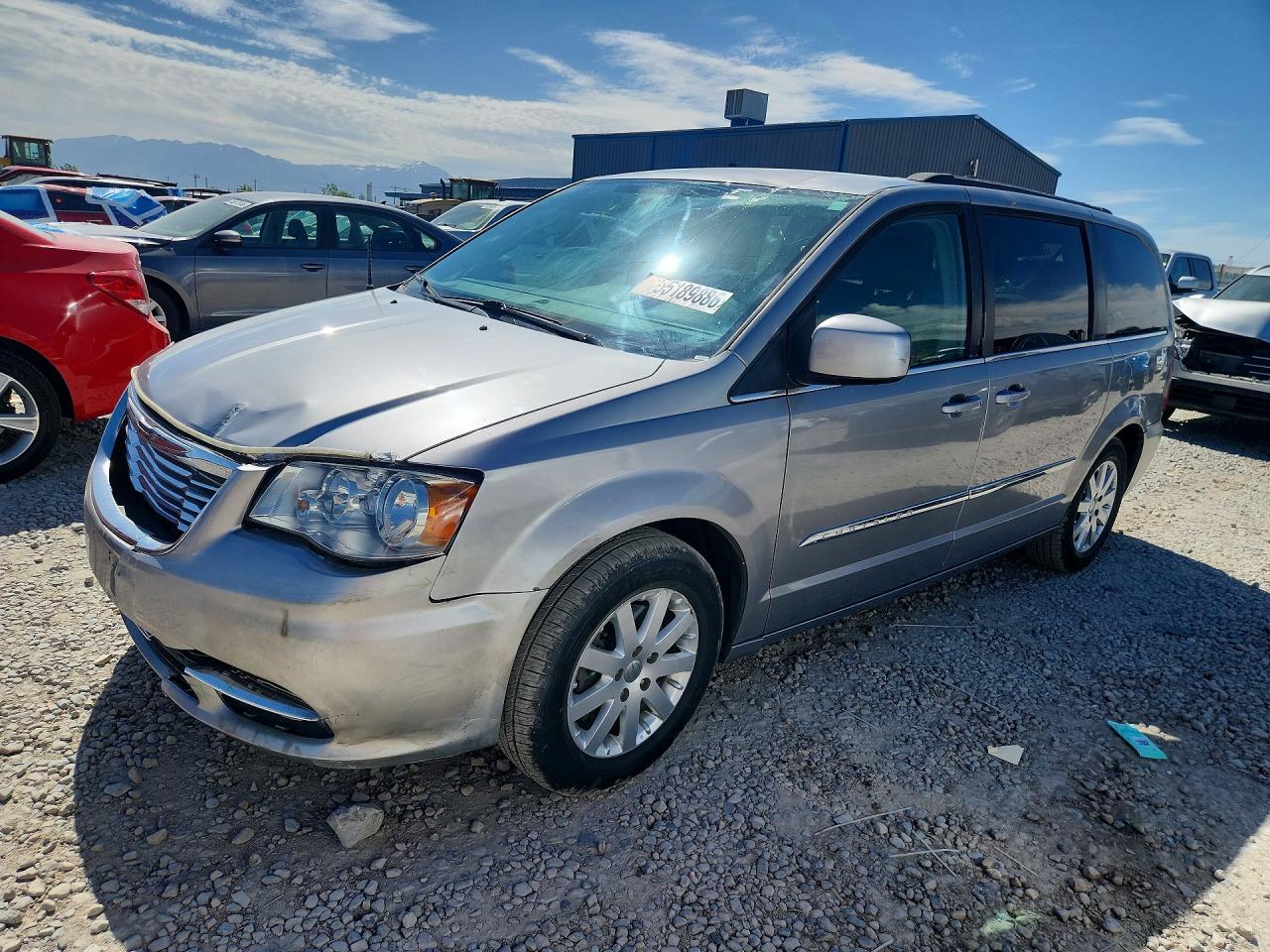 Salvage Chrysler Minivan Image