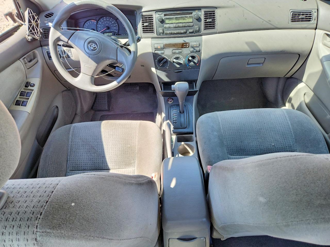 Toyota Corolla Ce