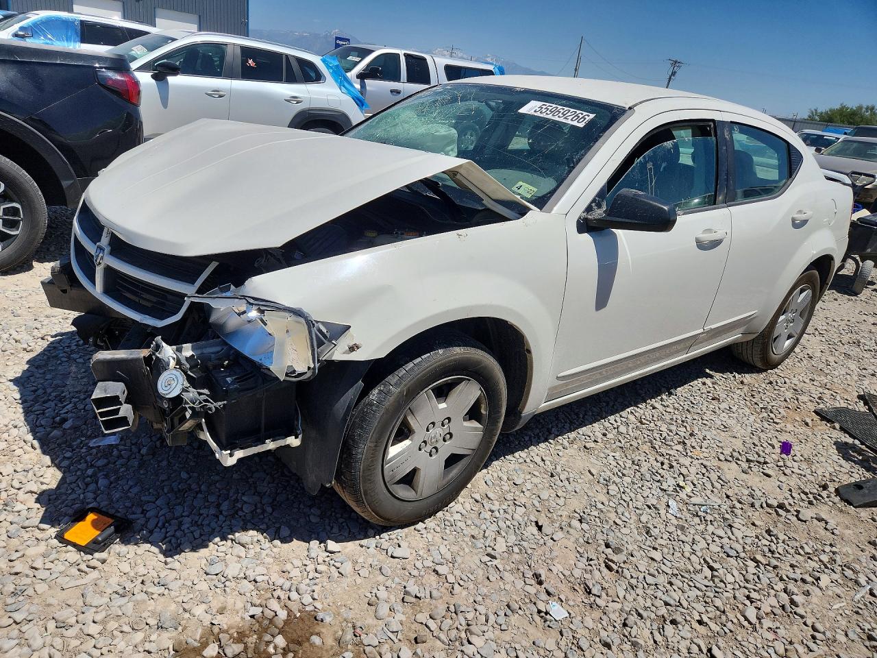 Salvage Dodge Avenger Image