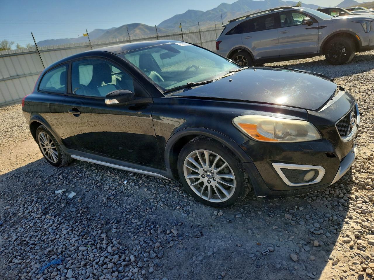 Volvo C30 T5