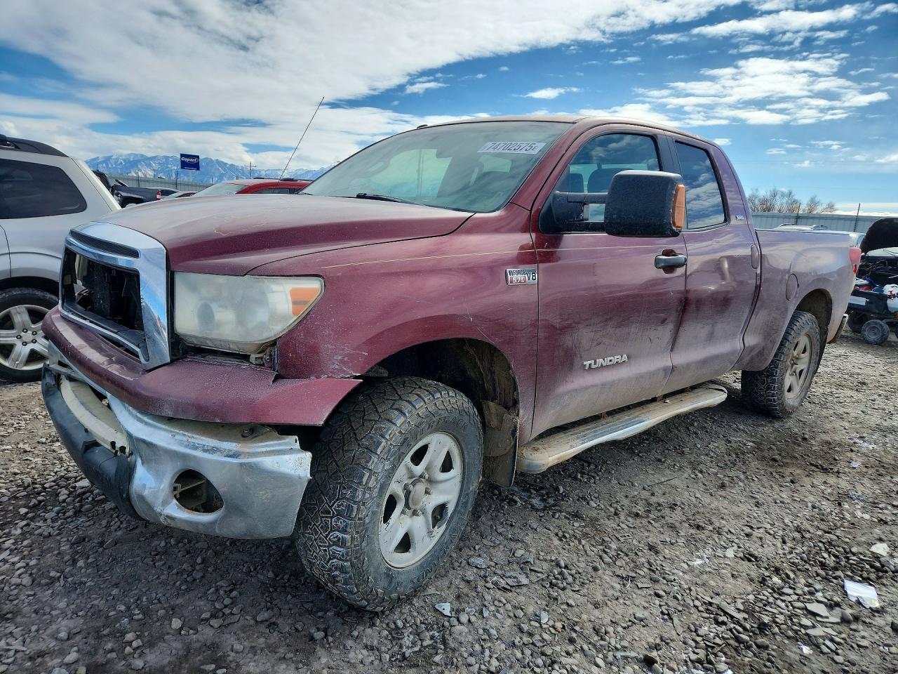 Salvage Toyota Tundra Image