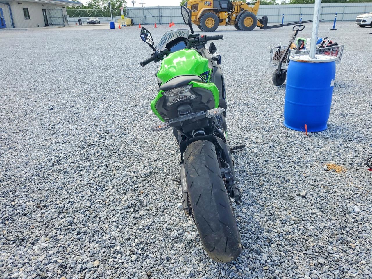 Kawasaki Ex P