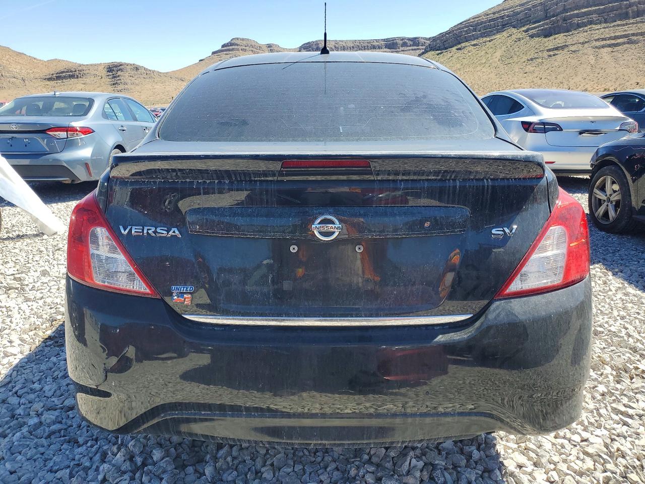 Nissan Versa 1.6 Sv