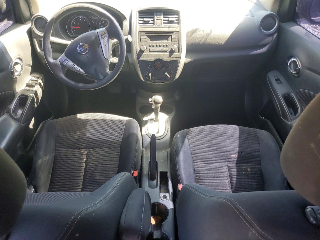 Nissan Versa 1.6 Sv