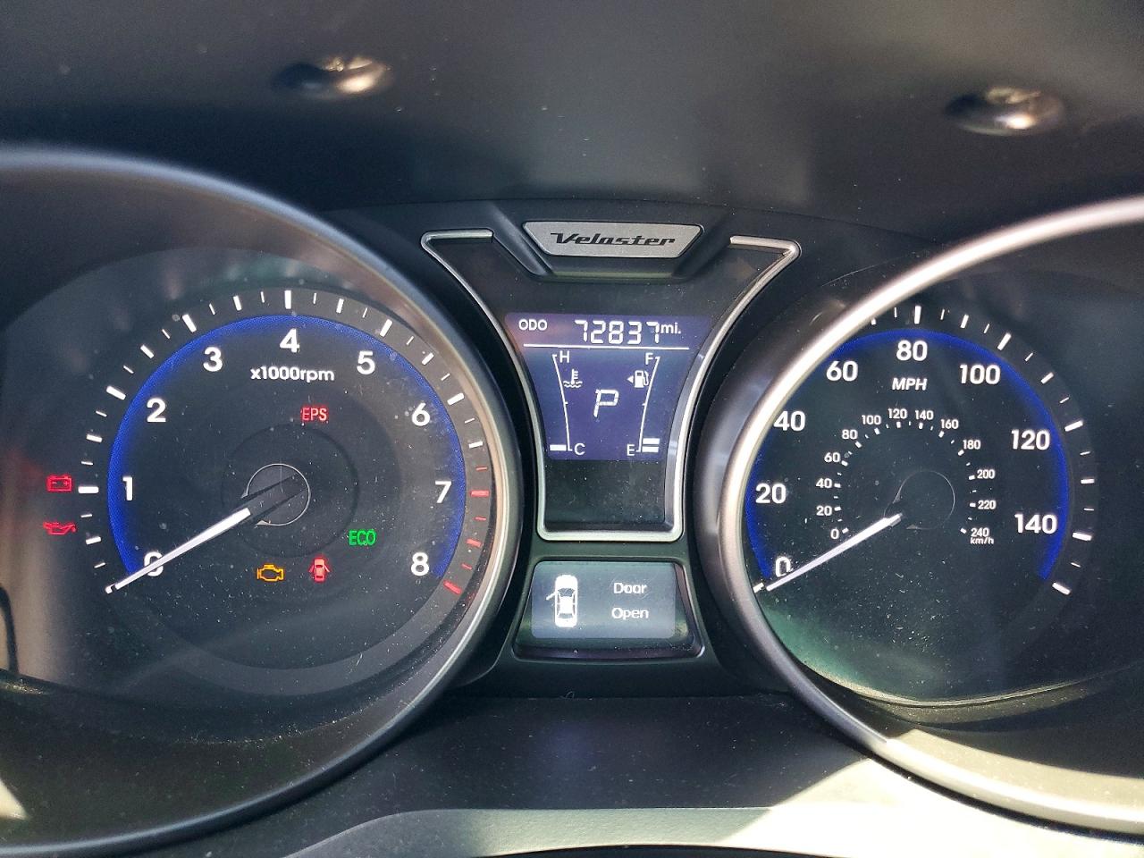 Hyundai VELOSTER Turbo