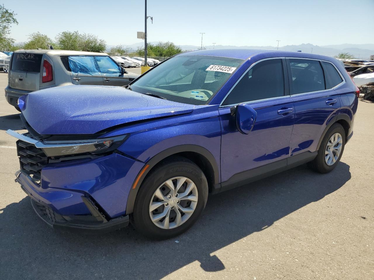 Salvage Honda Crv Image