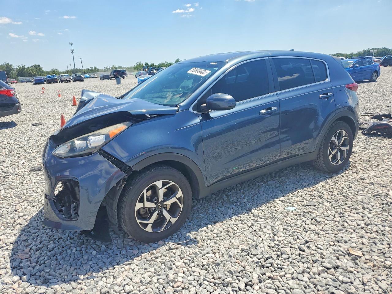 Salvage Kia Sportage Image