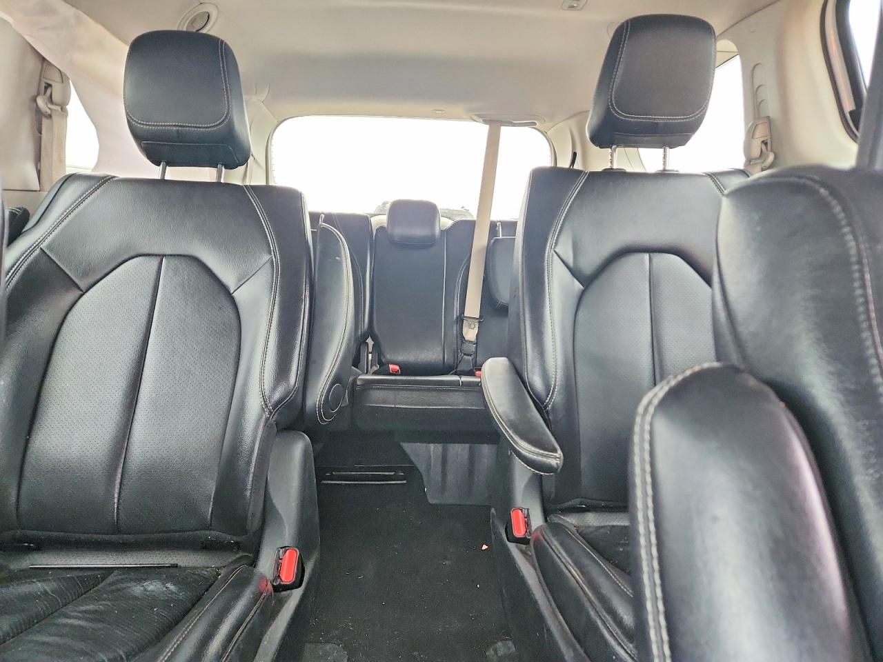 Chrysler Pacifica Hybrid Touring L