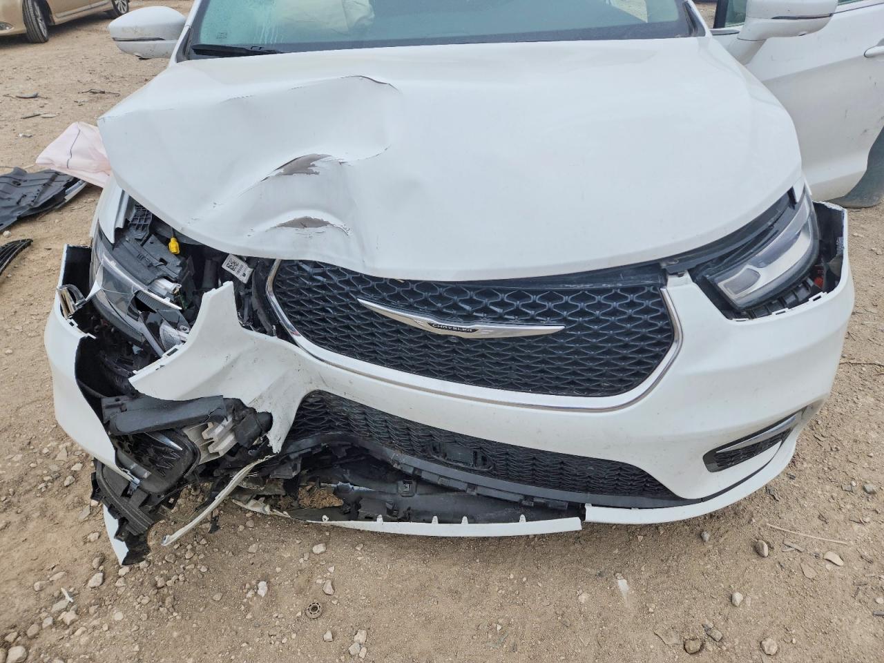 Chrysler Pacifica Hybrid Touring L