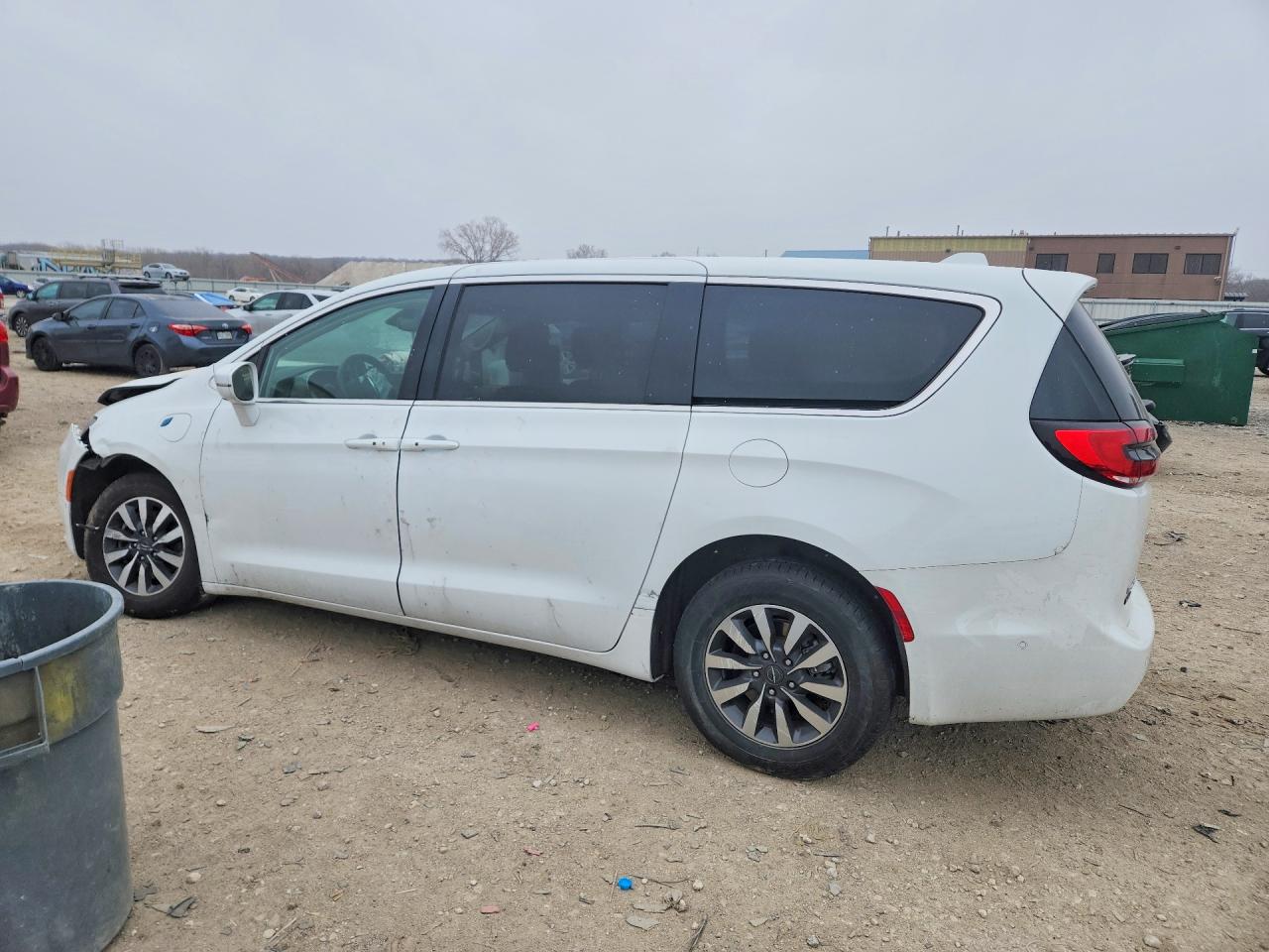 Chrysler Pacifica Hybrid Touring L