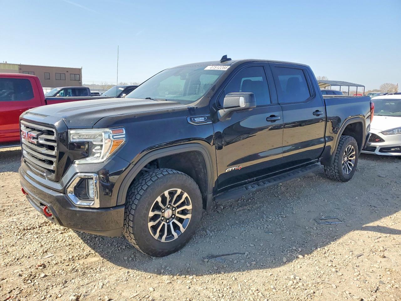 Salvage GMC Sierra Image