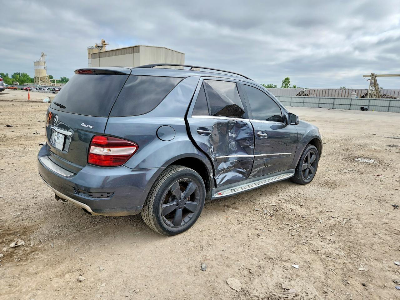 Mercedes-Benz M-Class 350 4matic