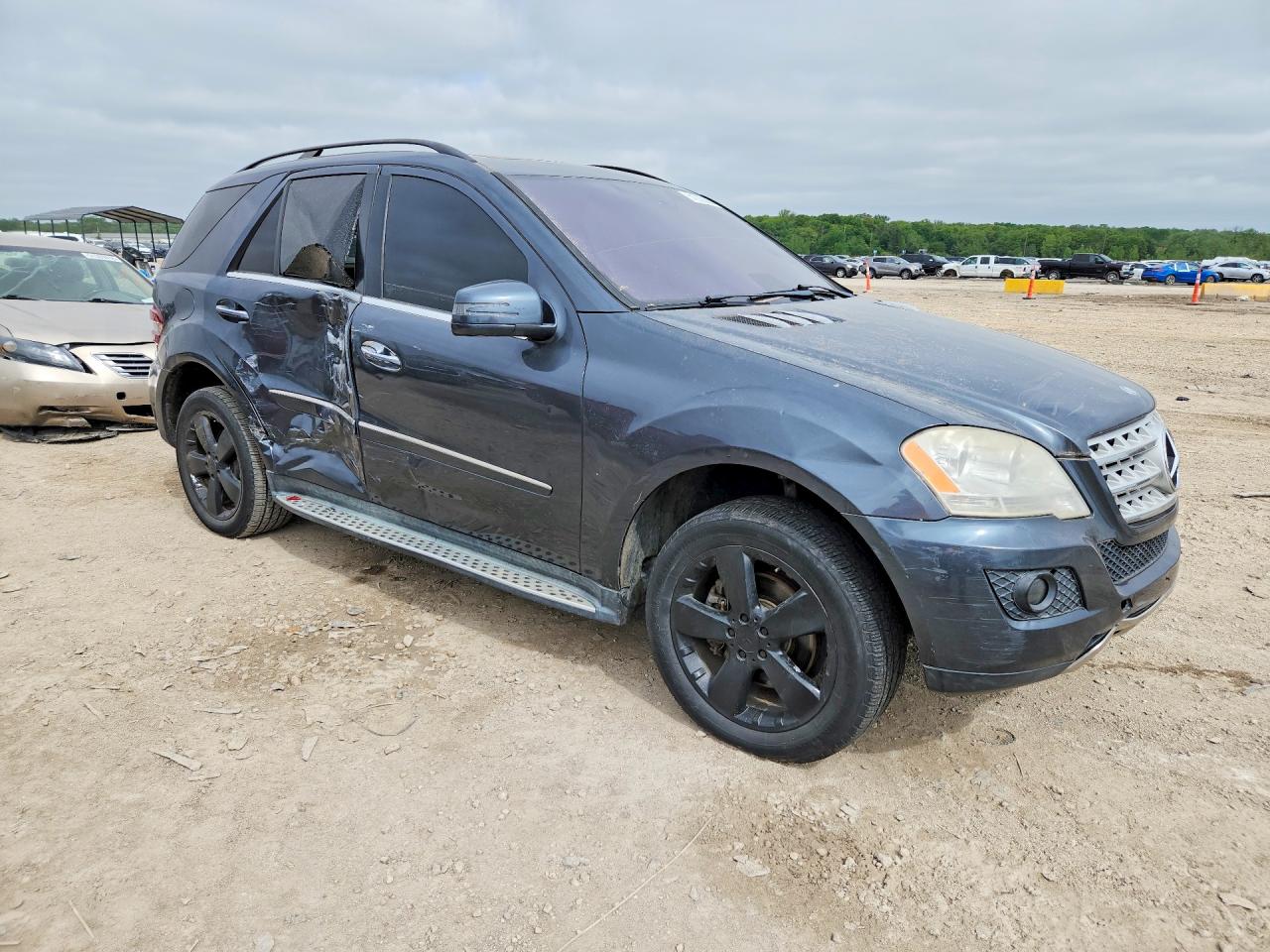 Mercedes-Benz M-Class 350 4matic