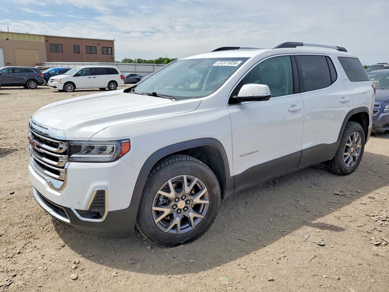 Salvage GMC Acadia Image