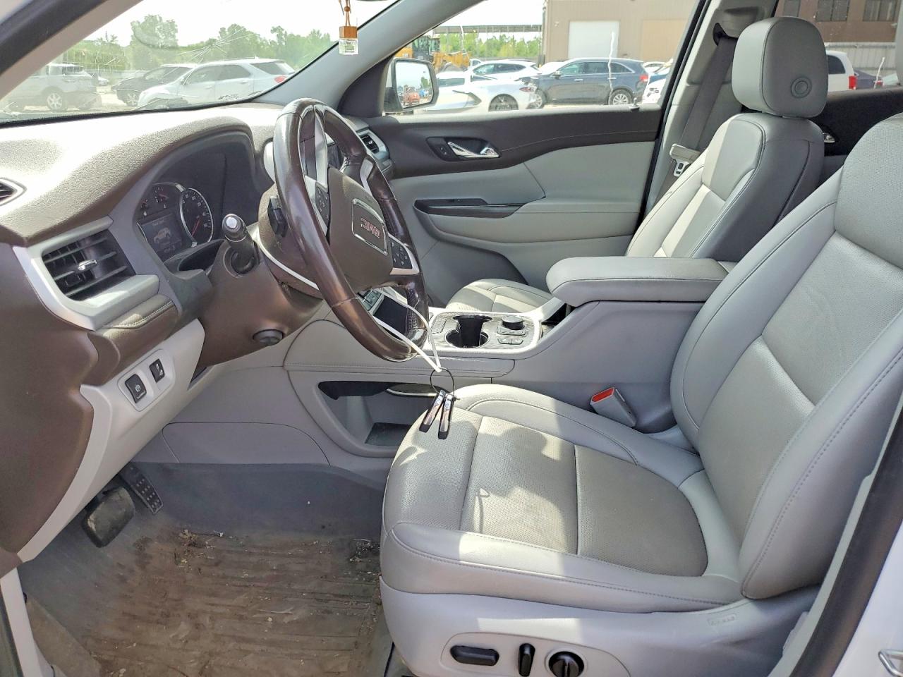 GMC Acadia Slt