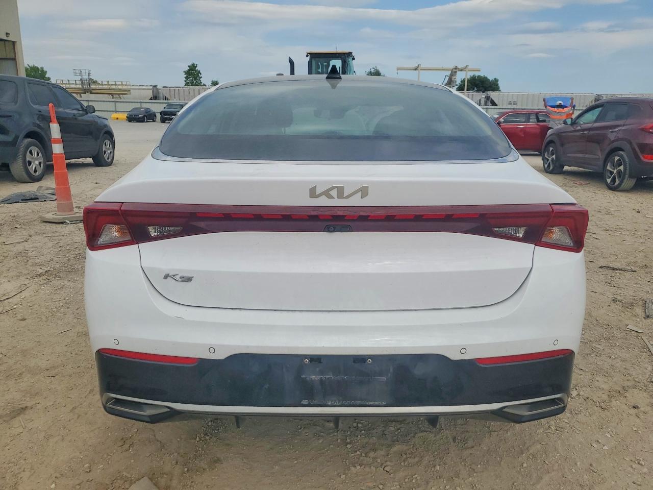 Kia K5 Ex