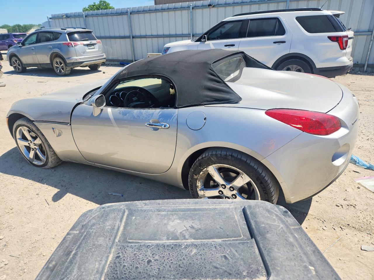 Pontiac Solstice