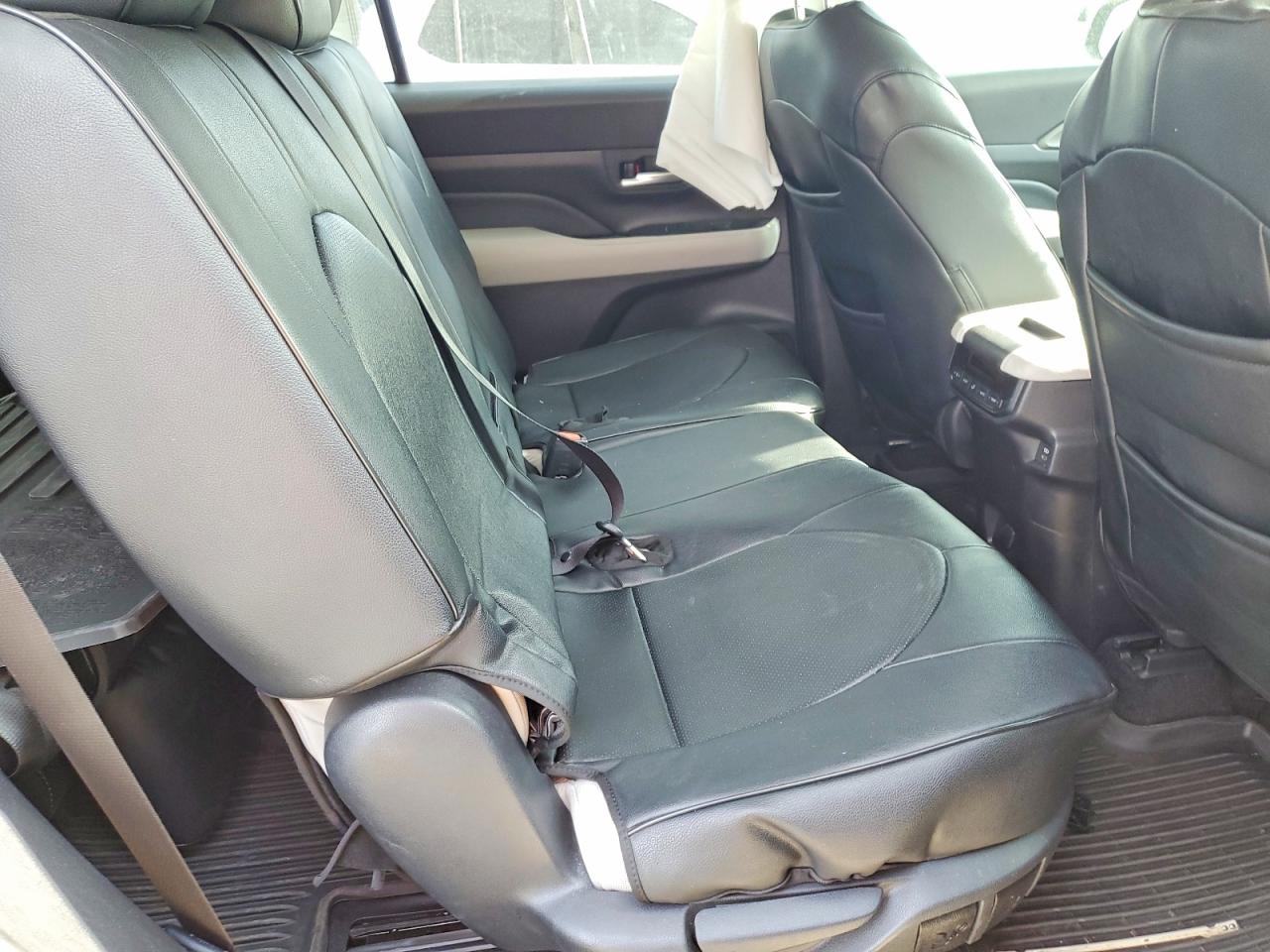 Toyota Grand Highlander Hybrid Le