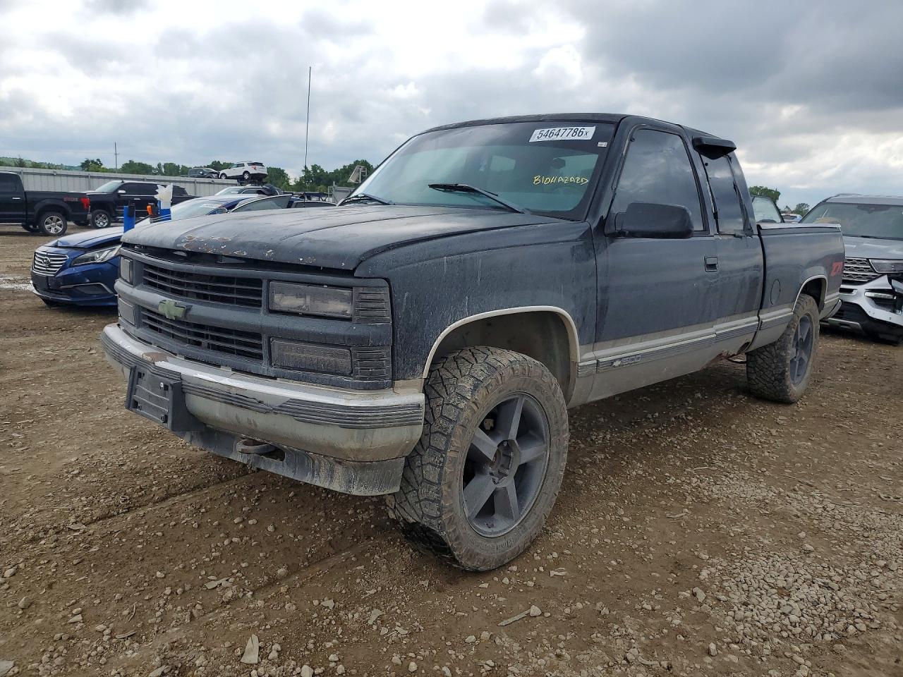 Salvage Chevrolet Gmt Image