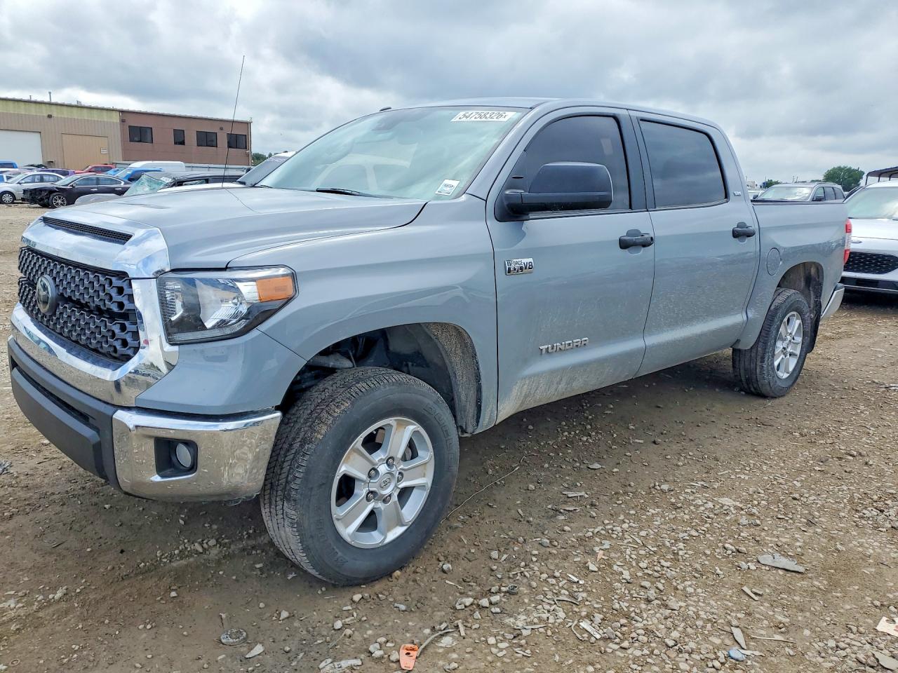 Salvage Toyota Tundra Image