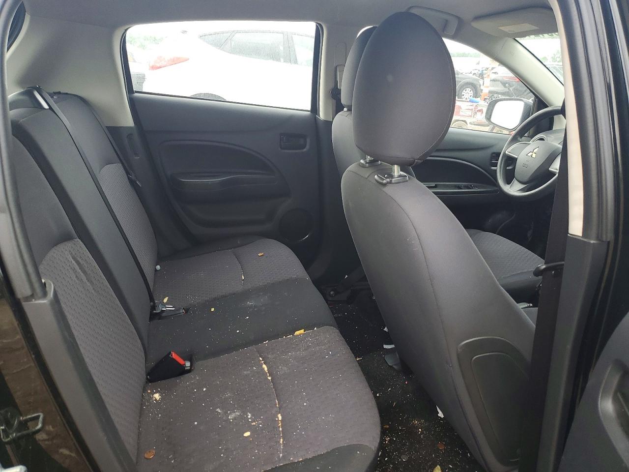 Mitsubishi Mirage Es