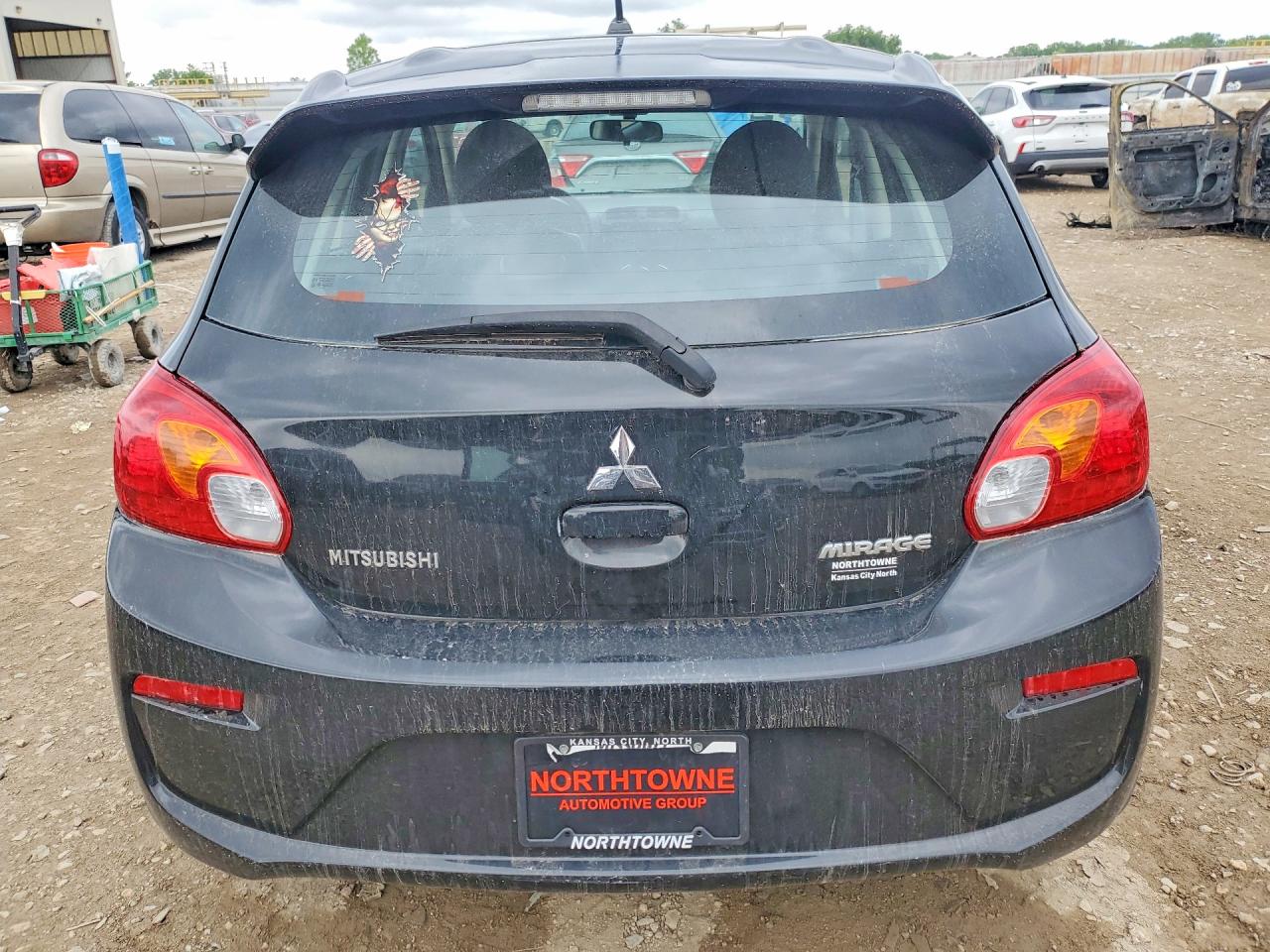 Mitsubishi Mirage Es