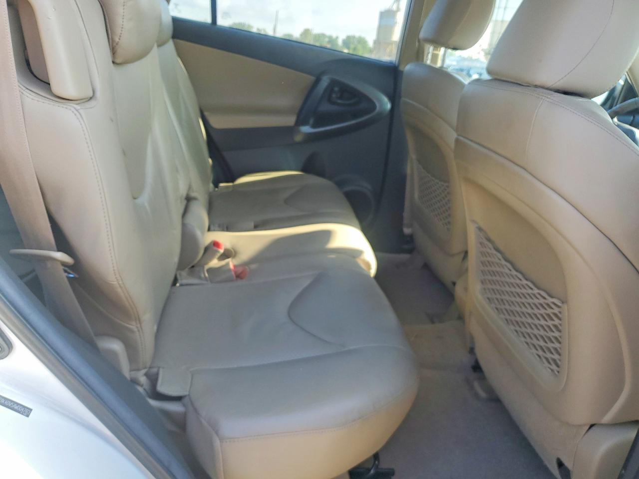 Toyota RAV4 Limited