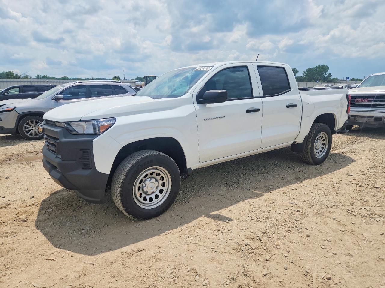 Salvage Chevrolet Colorado Image