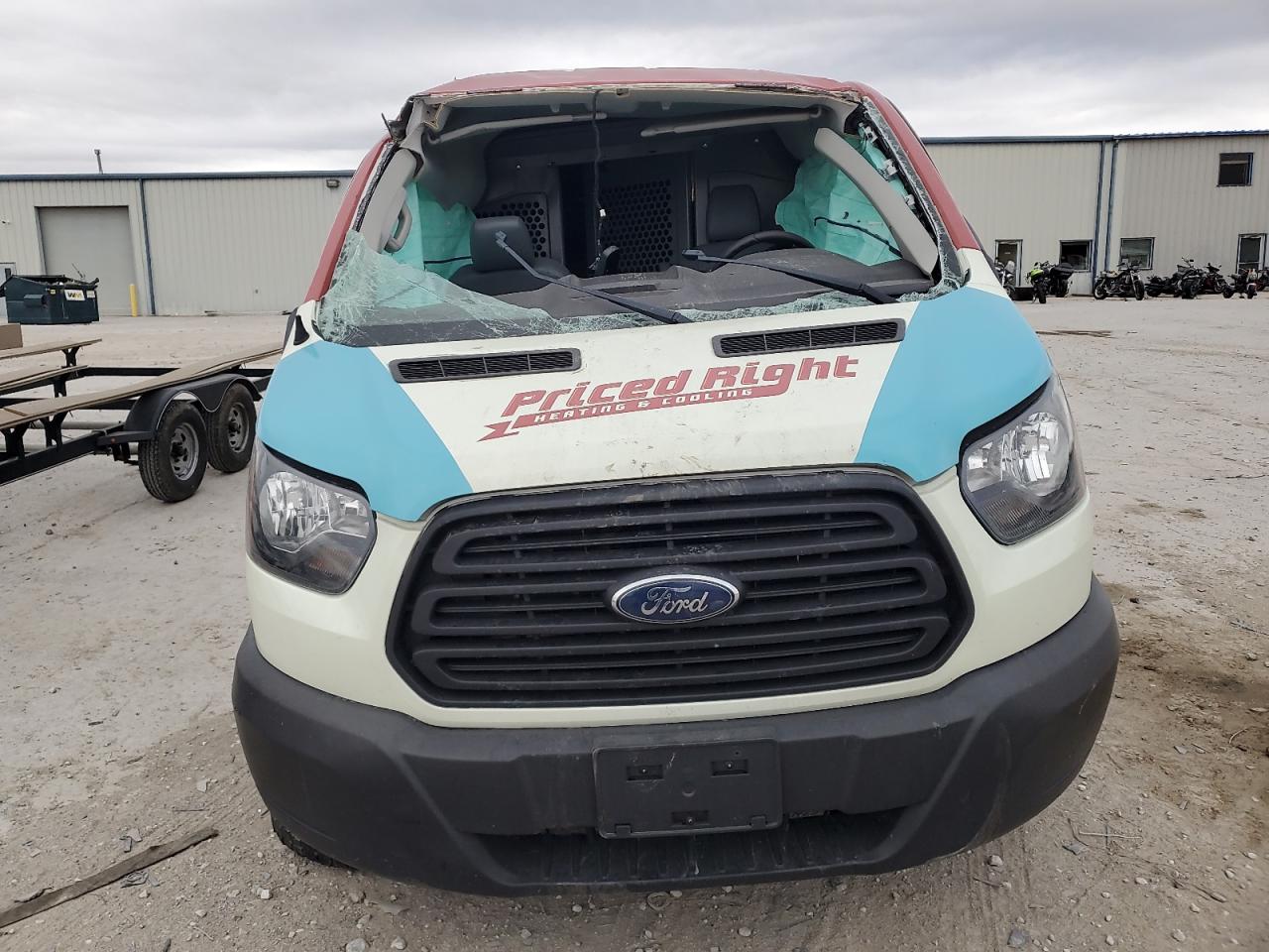 Ford Transit T-250