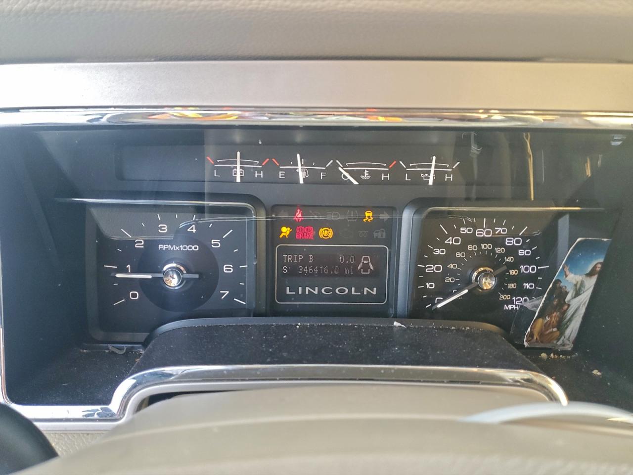 Lincoln Navigator