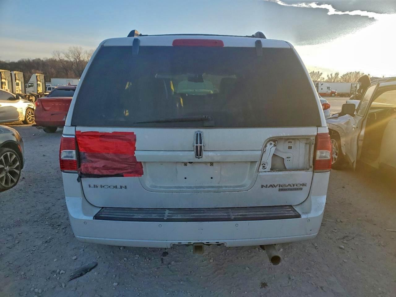 Lincoln Navigator