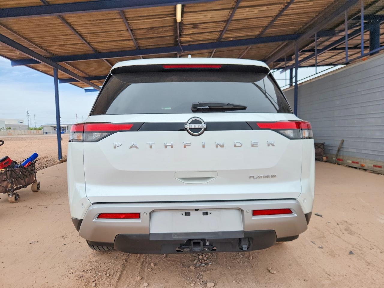 Nissan Pathfinder Platinum