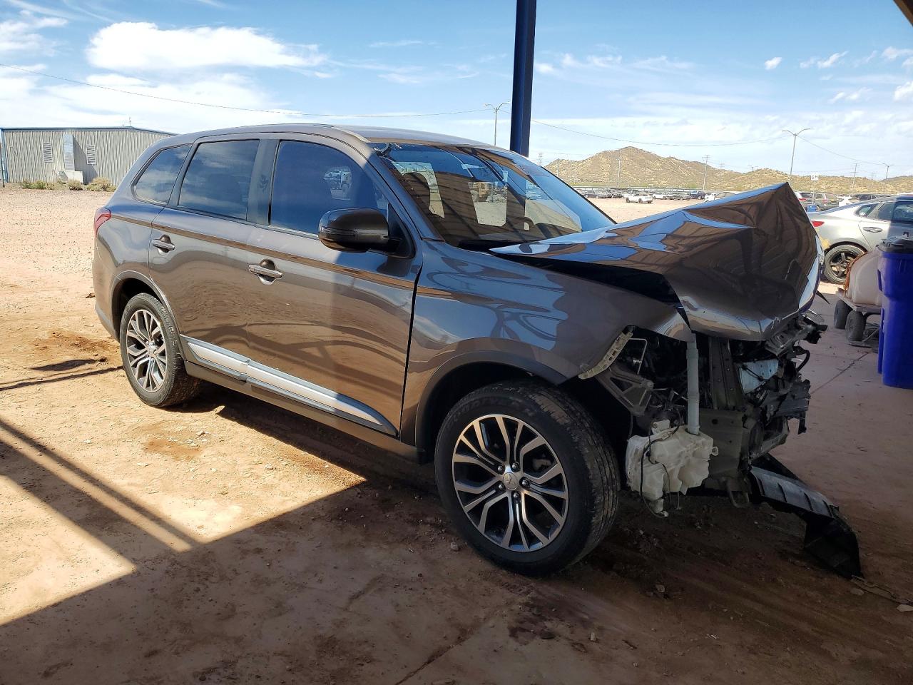 Mitsubishi Outlander Se