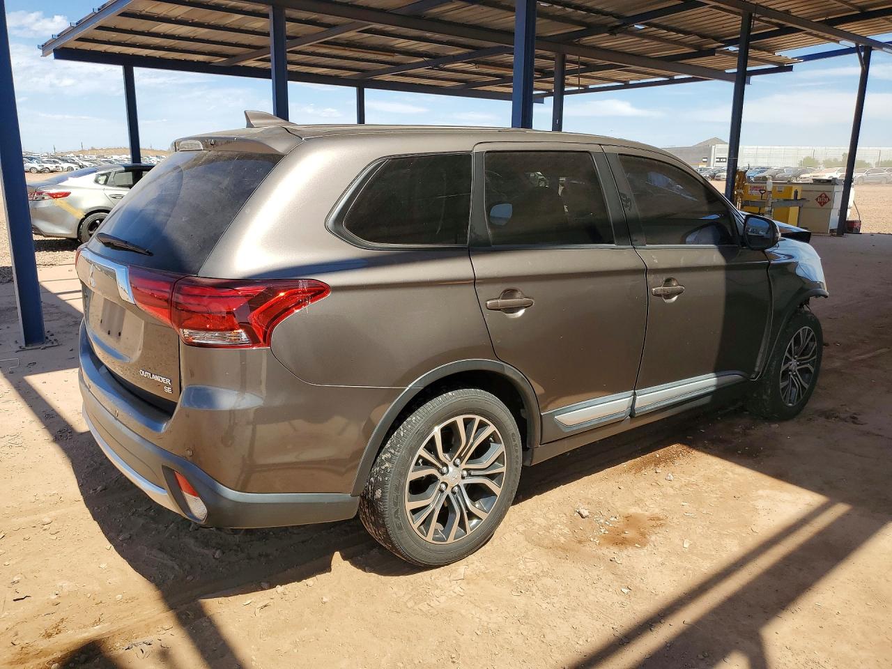 Mitsubishi Outlander Se