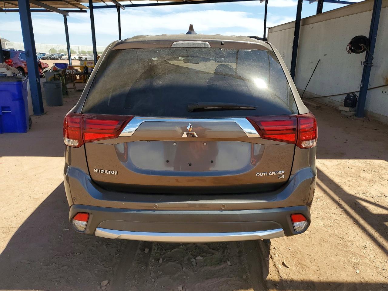 Mitsubishi Outlander Se