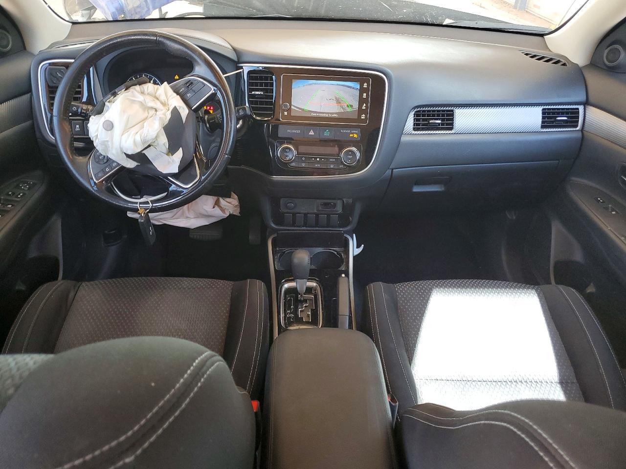 Mitsubishi Outlander Se