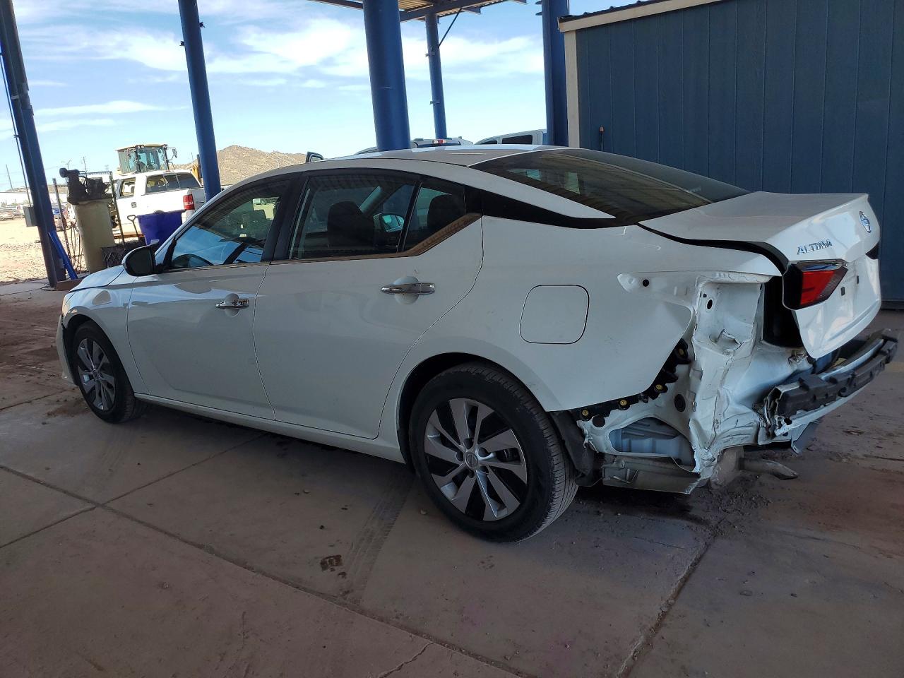 Nissan Altima S
