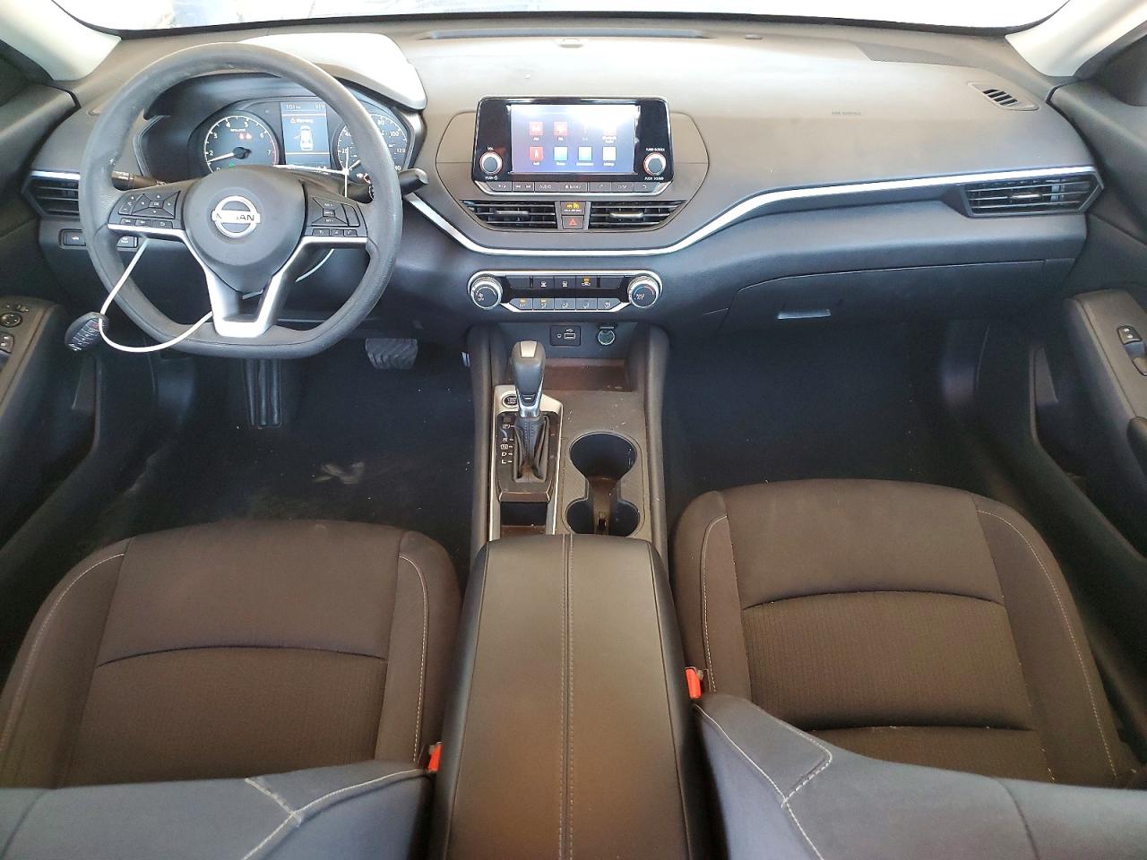 Nissan Altima S