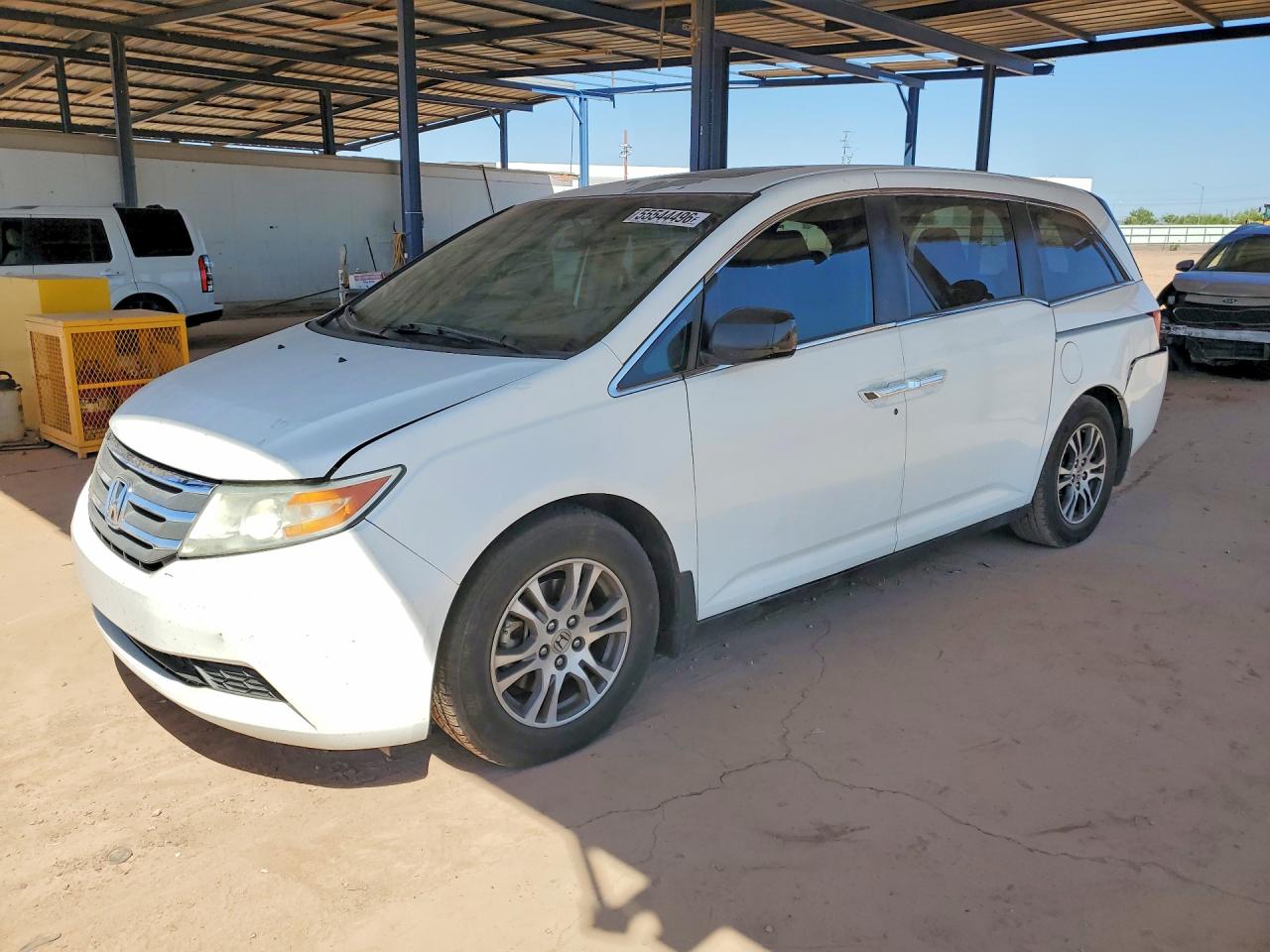 Salvage Honda Odyssey Image