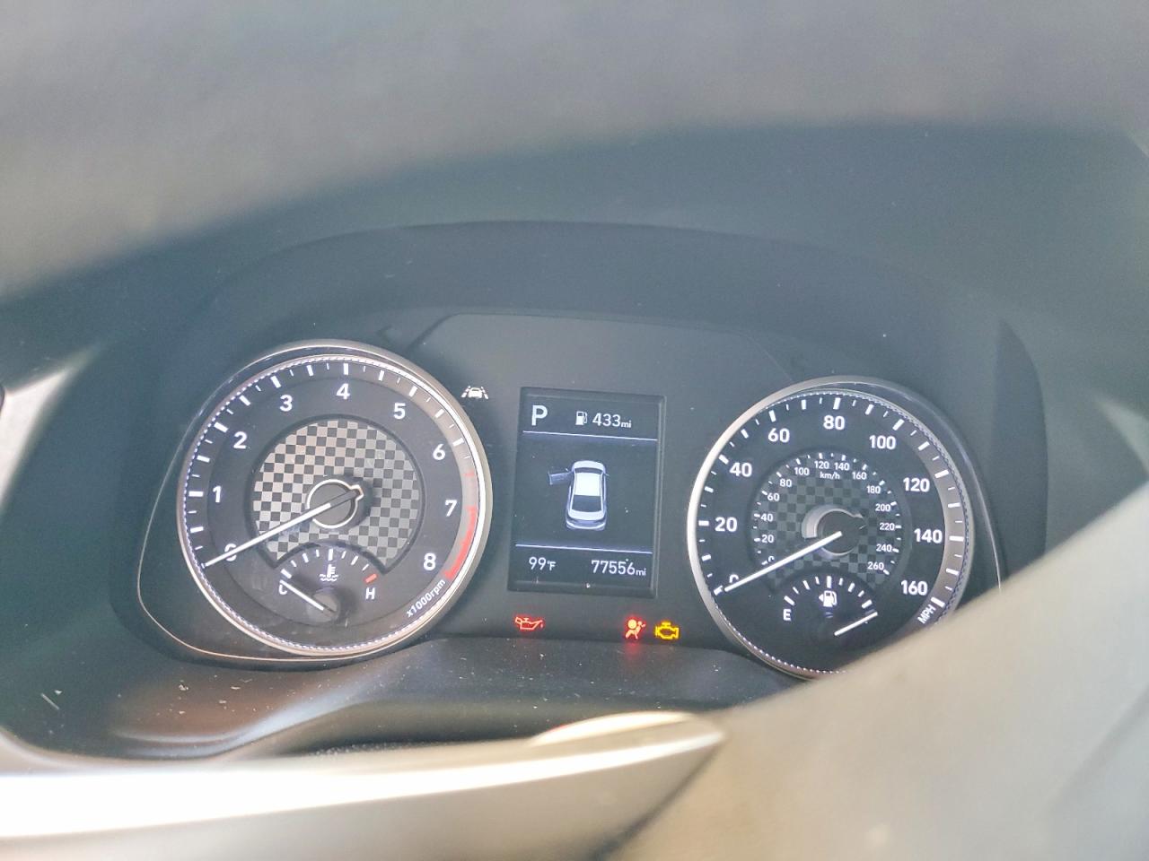 Hyundai ELANTRA Sel