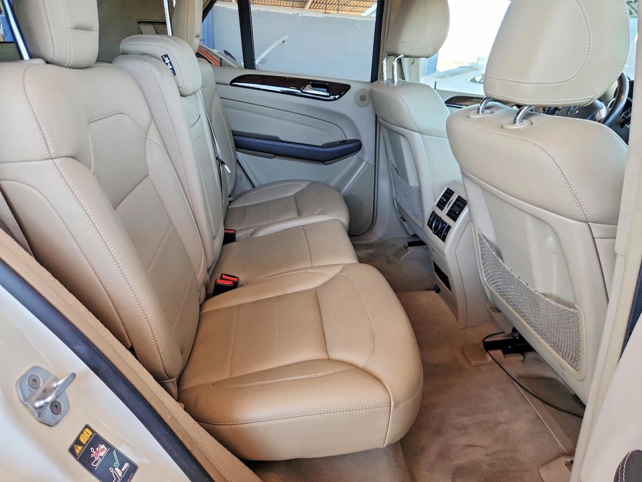 Mercedes-Benz M-Class 350 Bluetec