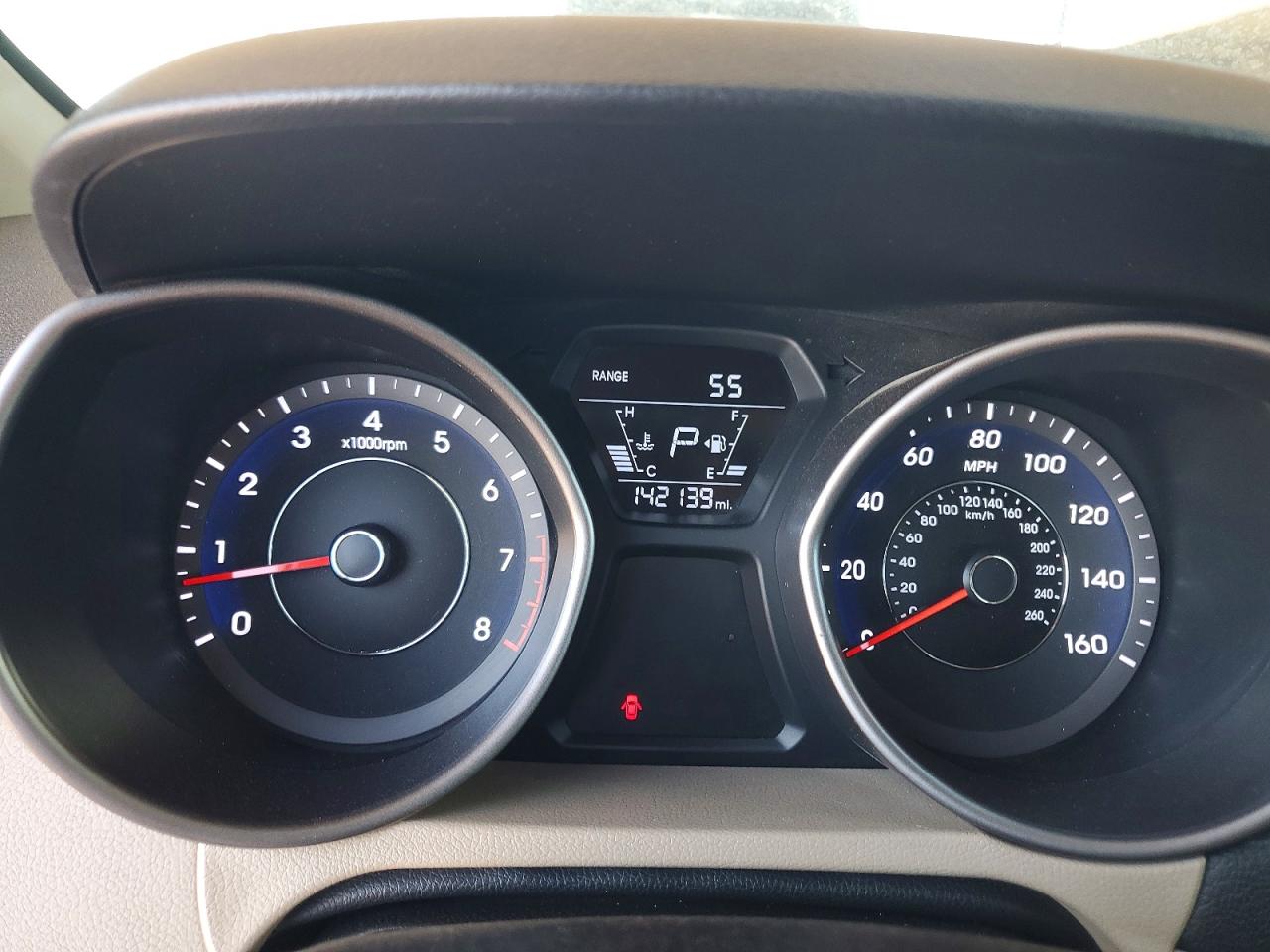 Hyundai ELANTRA Se
