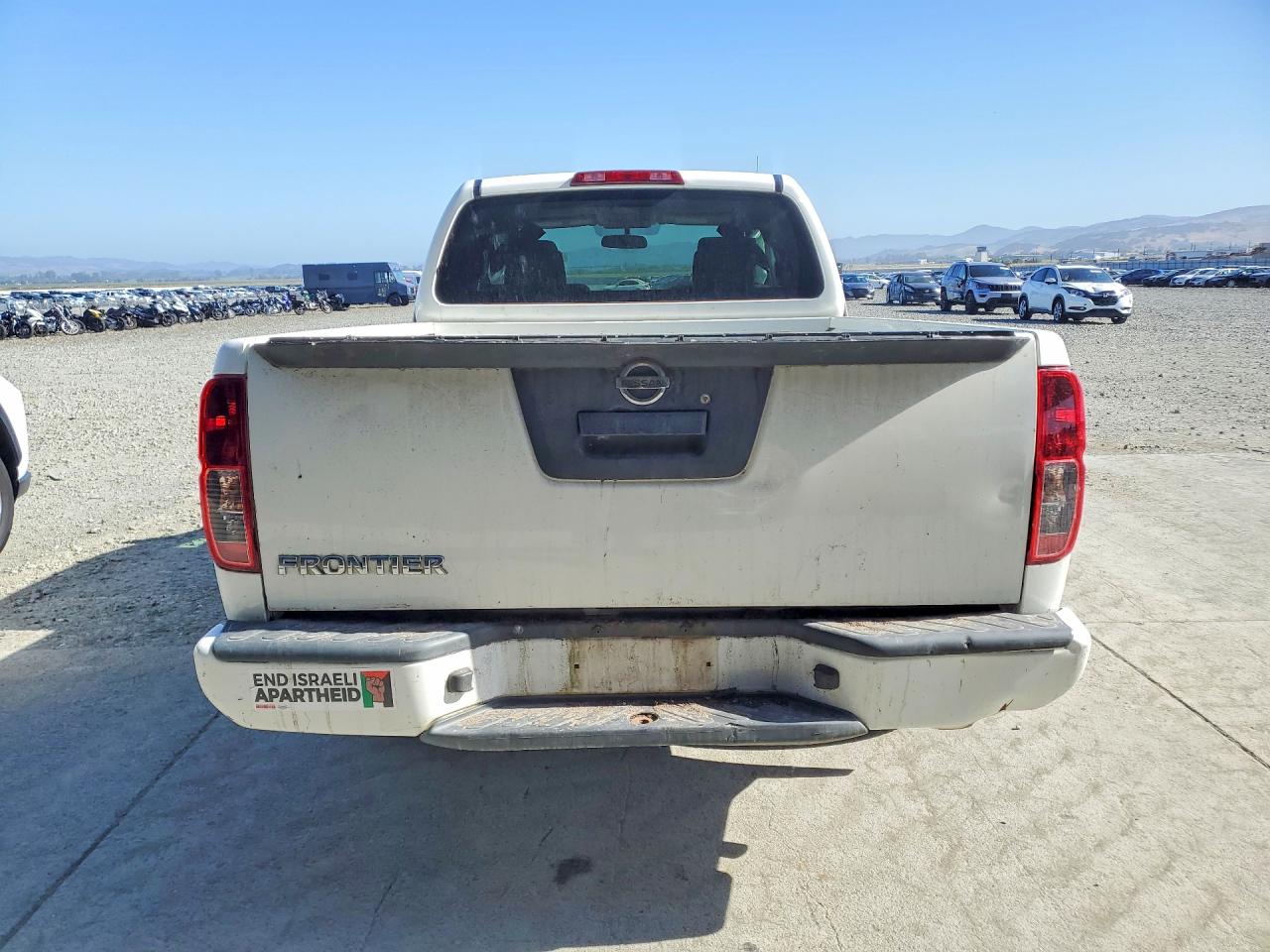 Nissan Frontier S