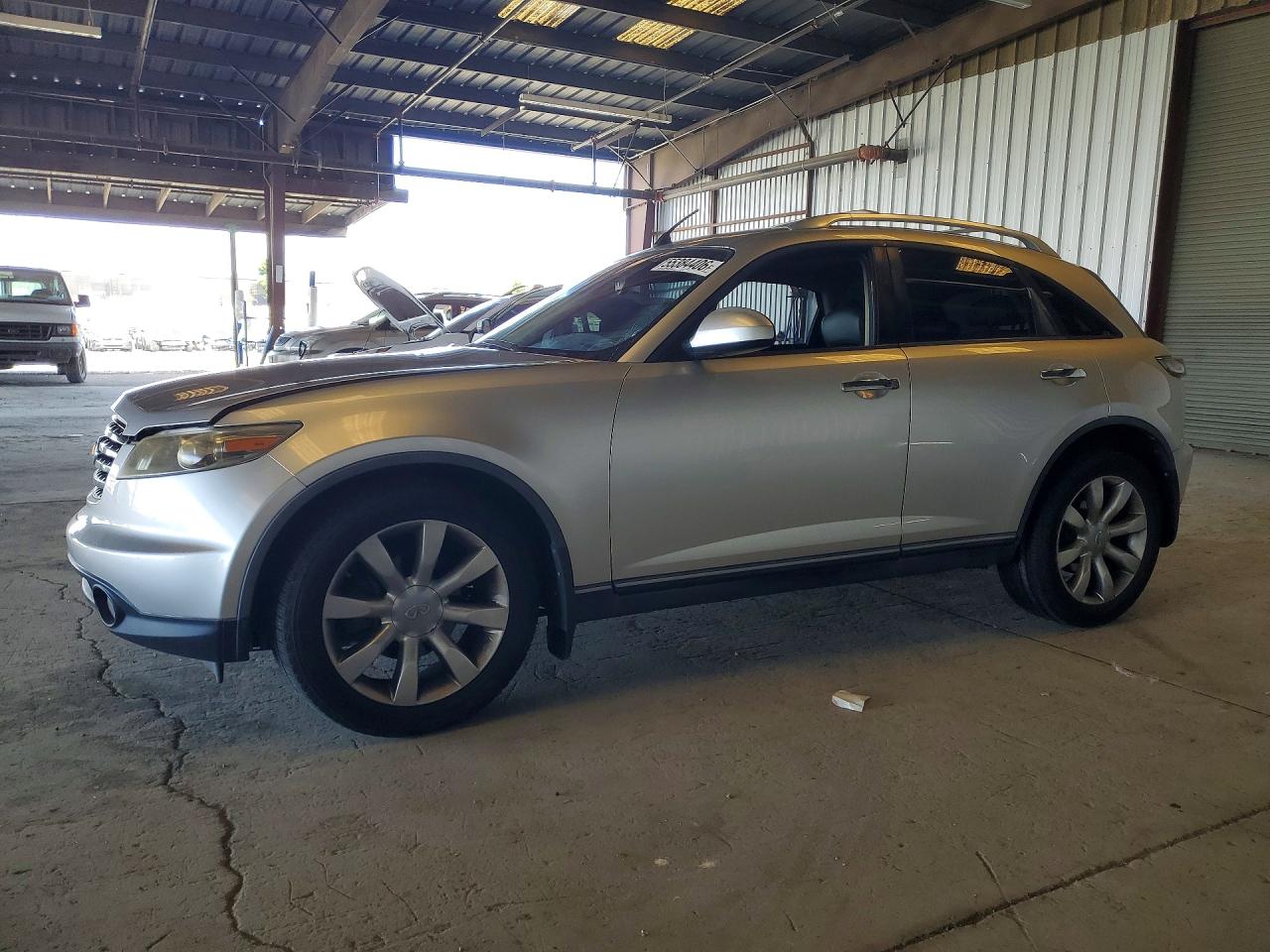 Salvage INFINITI Fx Image