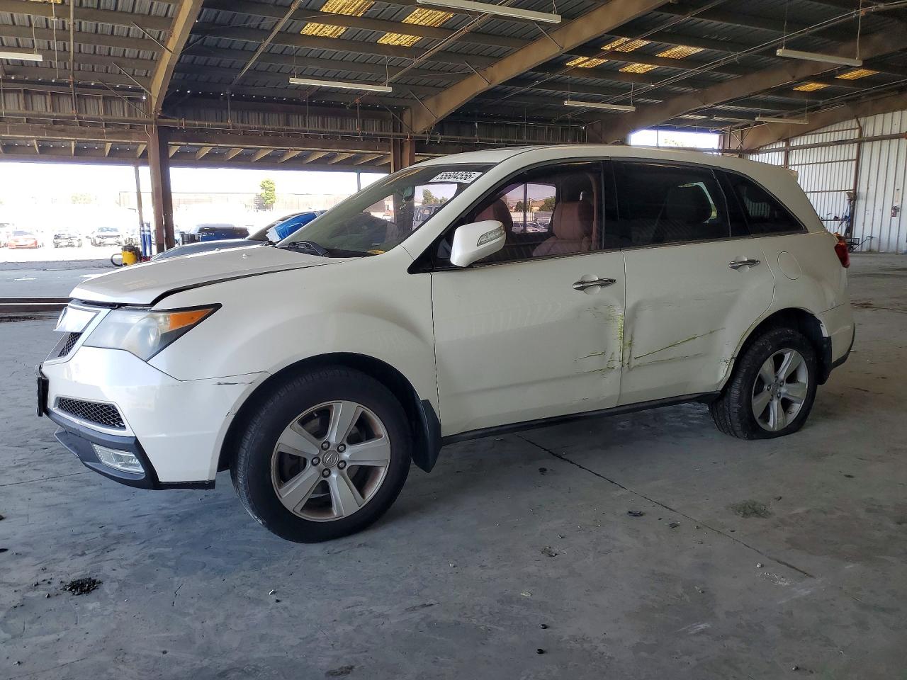 Salvage Acura MDX Image